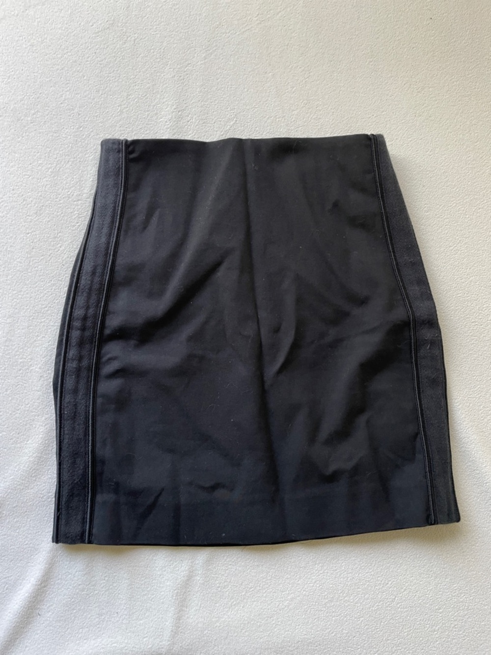 Guess by Marciano Black Mini Pencil Skirt